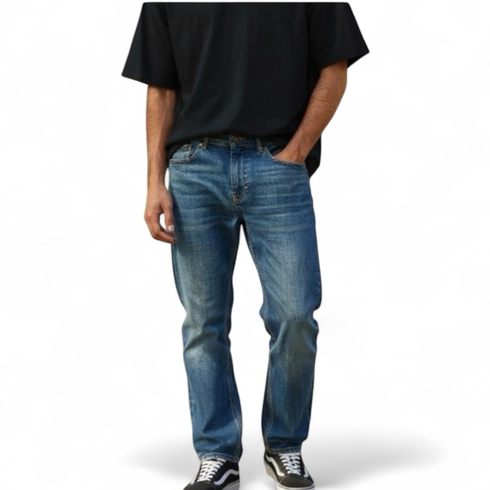 LEVIS men’s 559 blue jeans mid wash w 33 L 30 classic denim relaxed straight